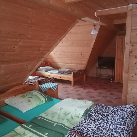 Pokoje Goscinne W Gorach 코스실리스코 외부 사진