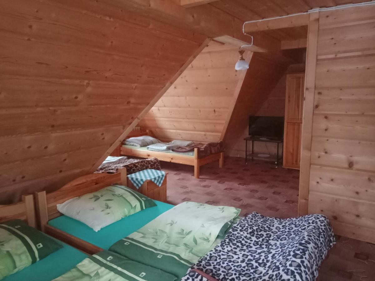 Pokoje Goscinne W Gorach 코스실리스코 외부 사진